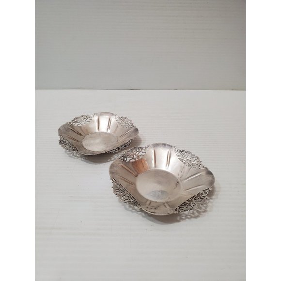 Set of 2 Vintage metal Coasters Coaster , Host Hostess Gift, Dinner Part… - Picture 1 of 10